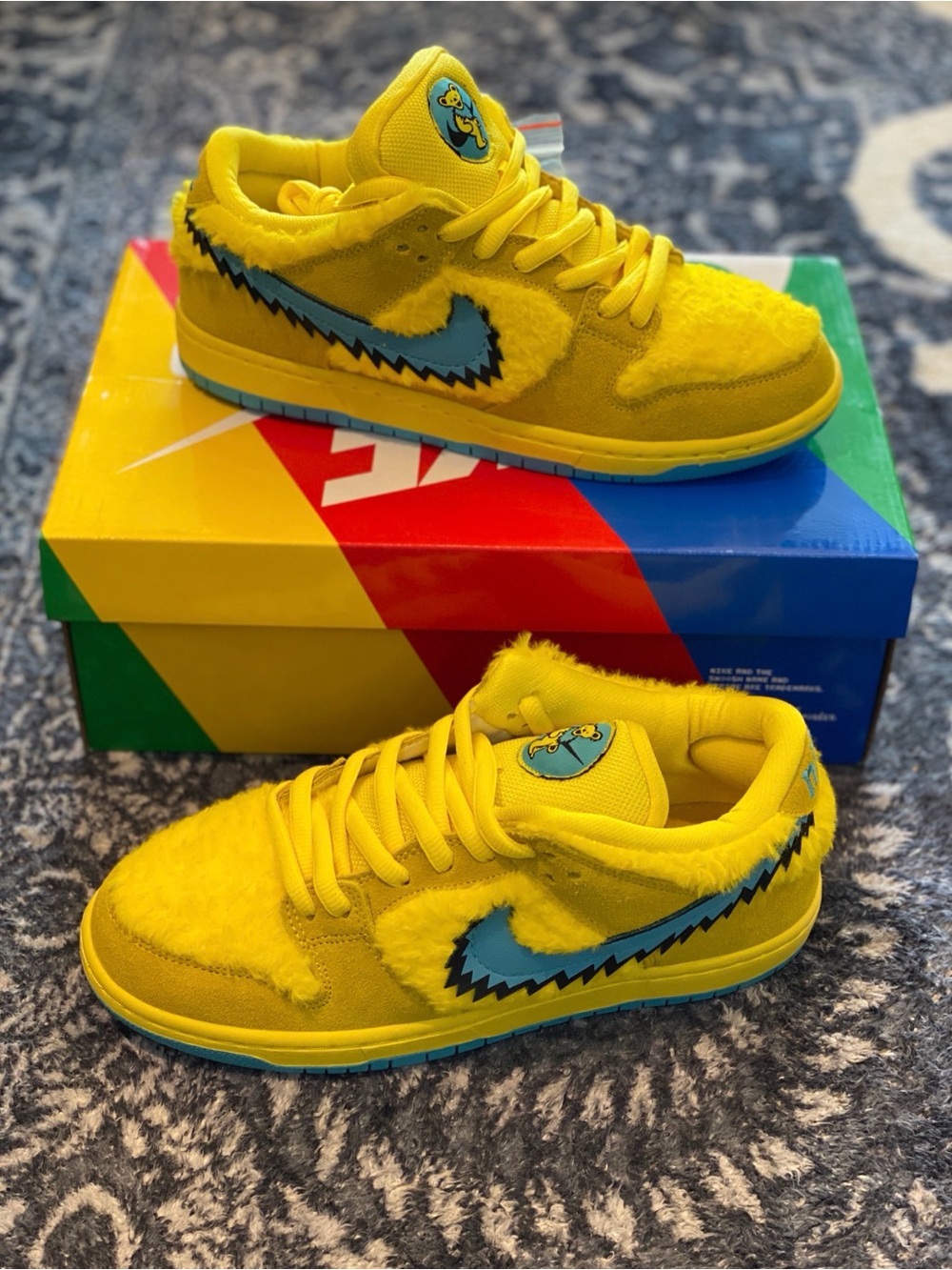 Yellow Grateful Dead Nike SB dunk low - Picture 2 of 3
